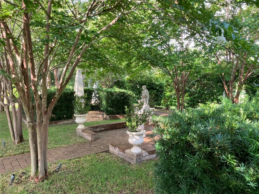 265 Harbor Pointe Drive