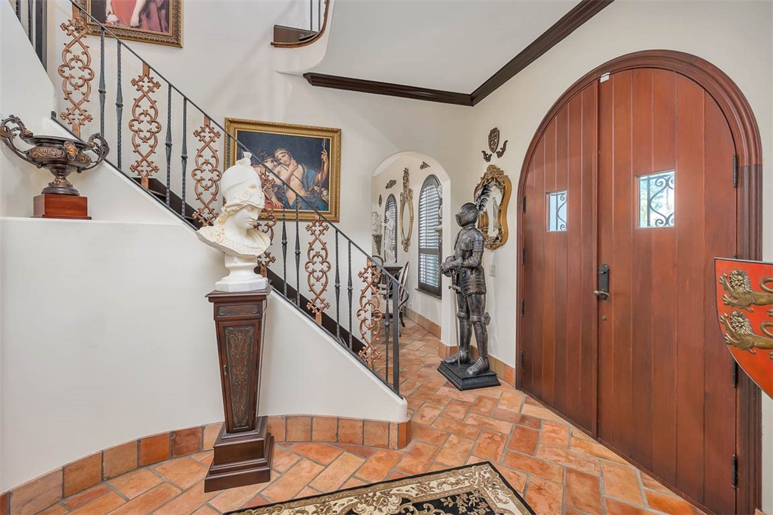 265 Harbor Pointe Drive