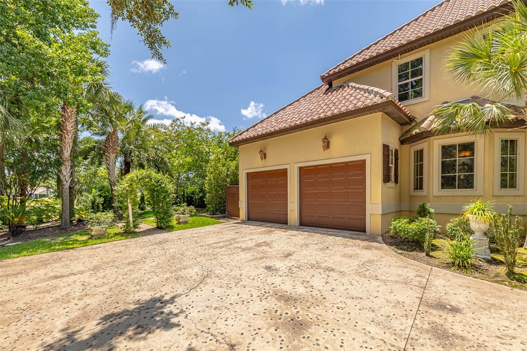 265 Harbor Pointe Drive