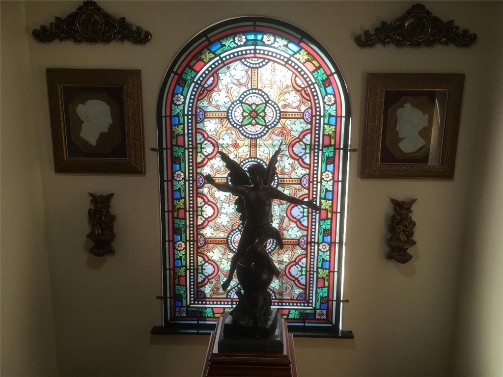 265 Harbor Pointe Drive