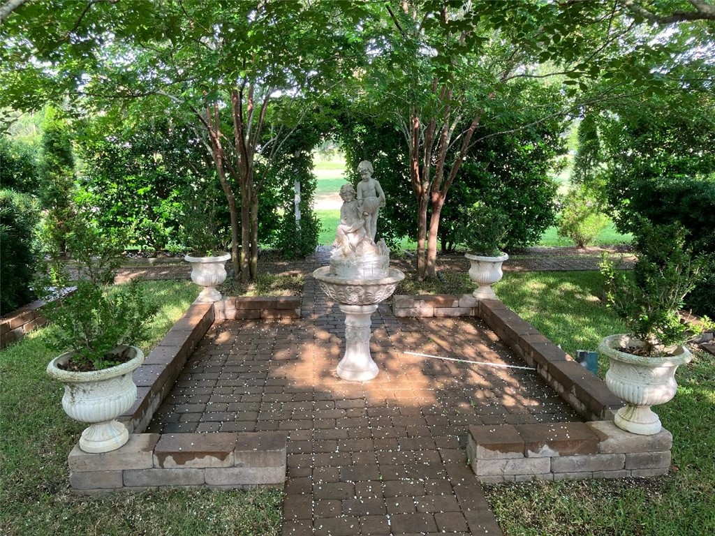 265 Harbor Pointe Drive