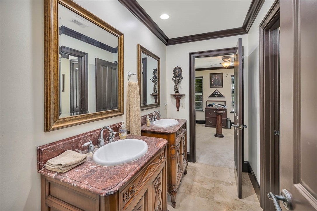 265 Harbor Pointe Drive