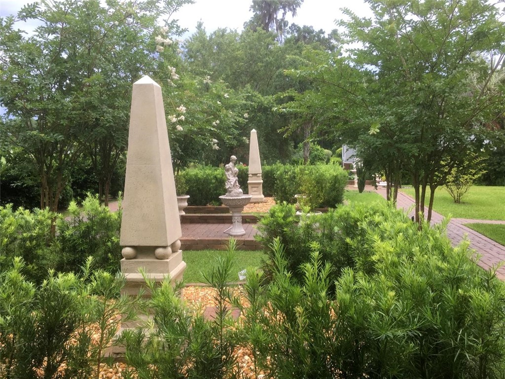 265 Harbor Pointe Drive