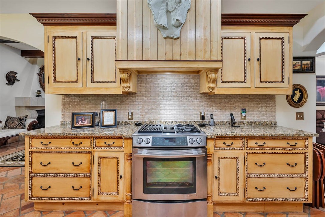 265 Harbor Pointe Drive