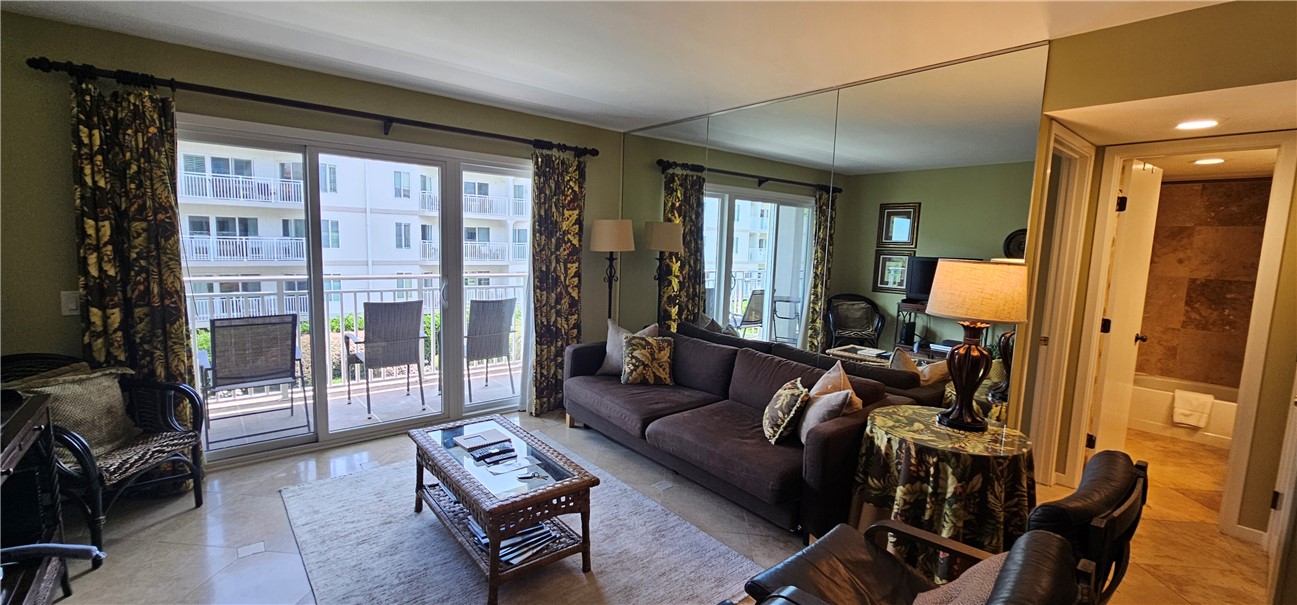1440 Ocean Blvd 225