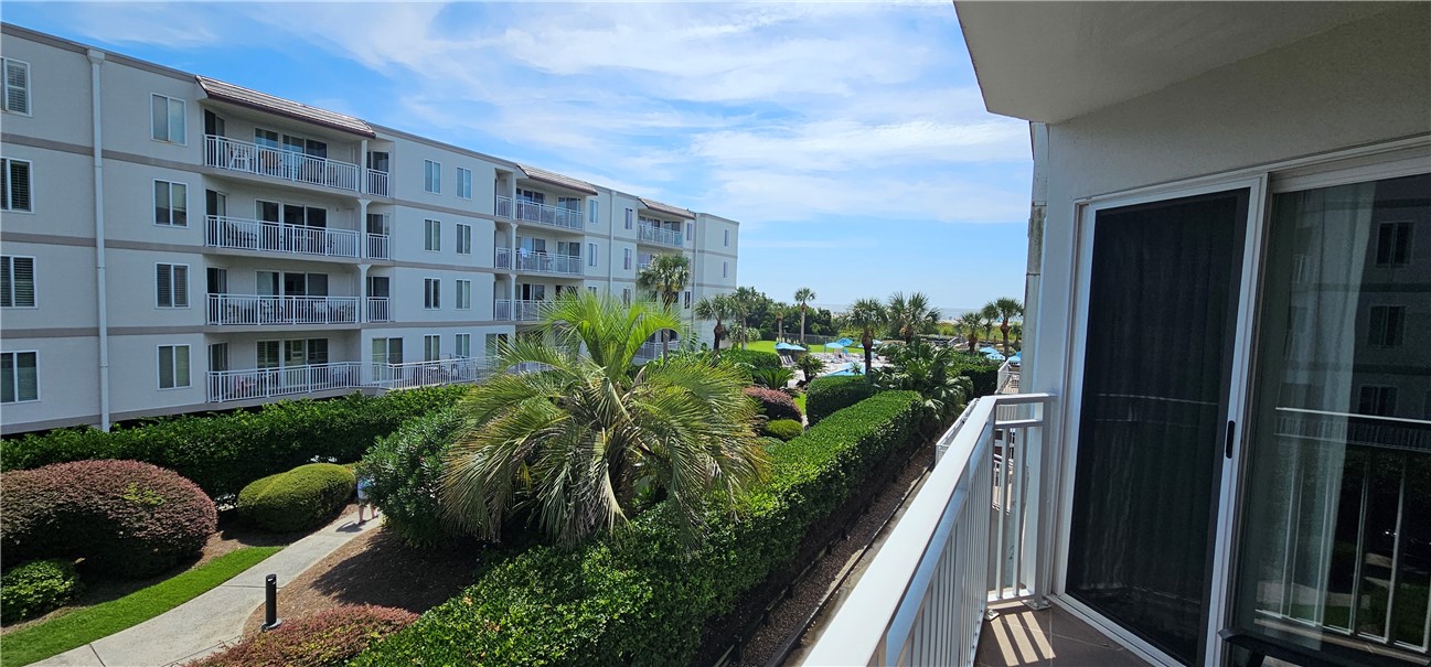 1440 Ocean Blvd 225