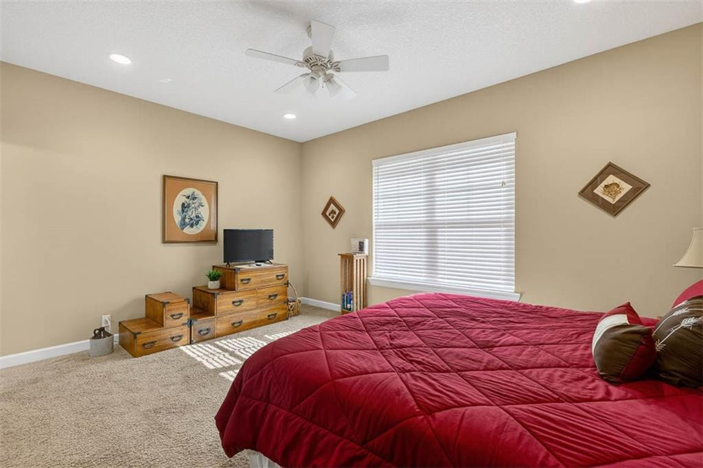 147 Sweetwater Blvd