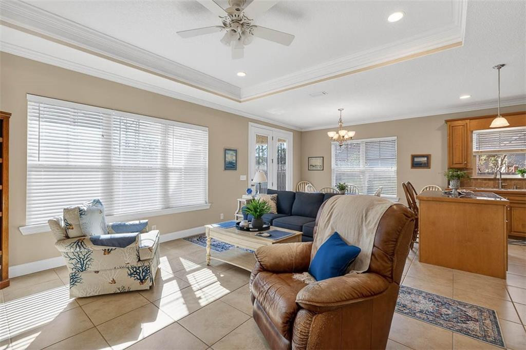 147 Sweetwater Blvd