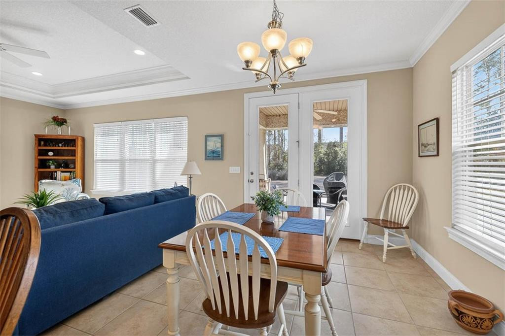 147 Sweetwater Blvd