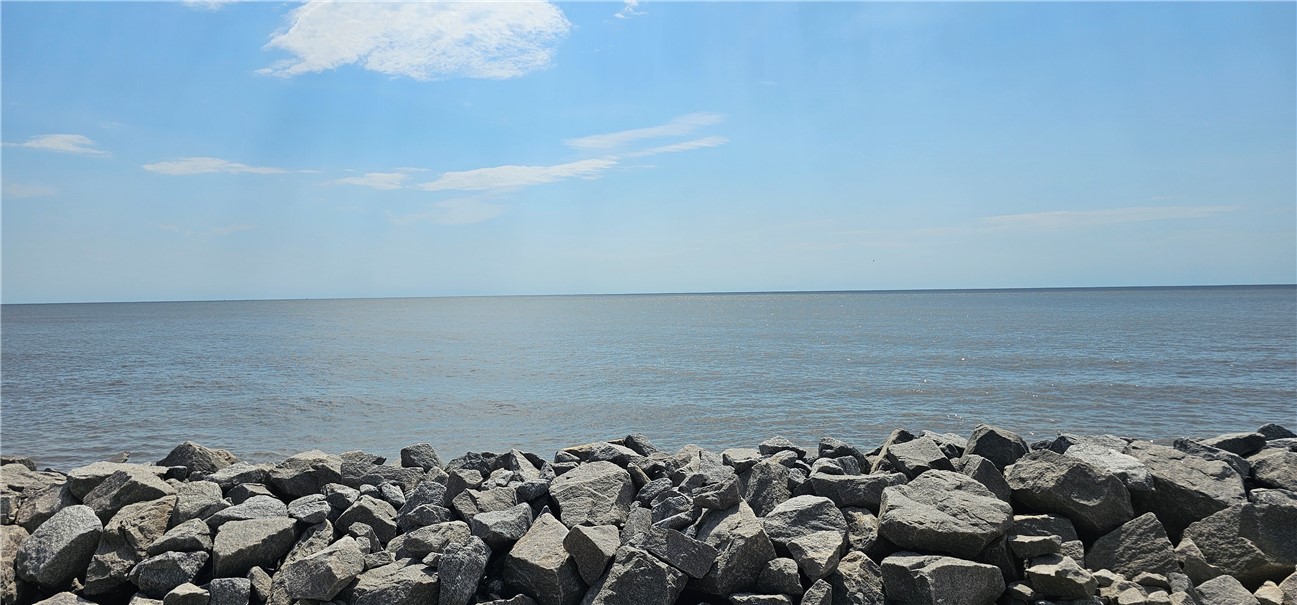 1175 N Beachview Drive 234