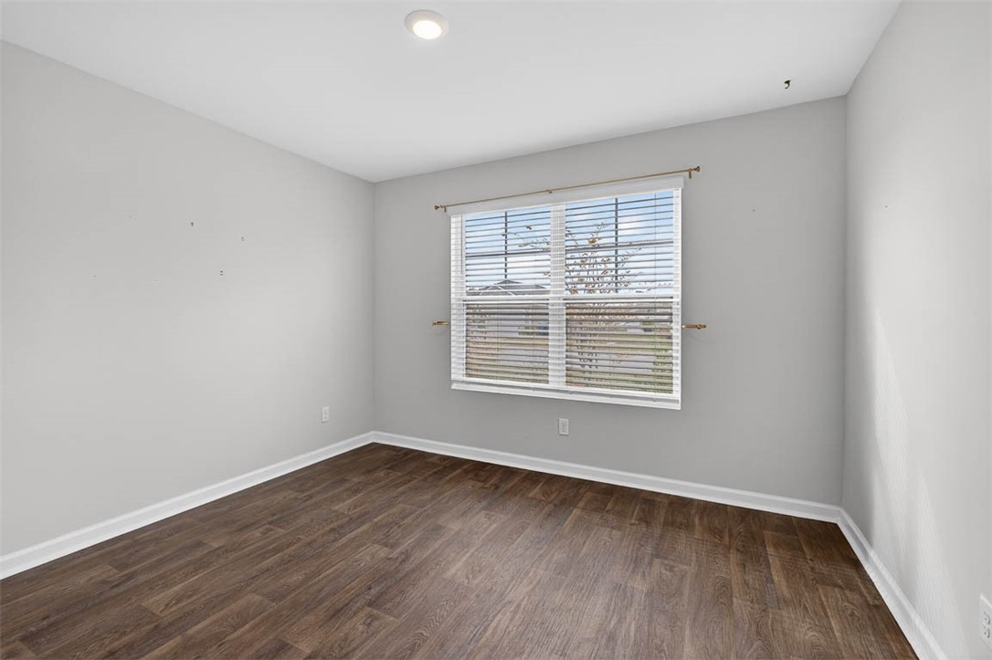 516 Autumns Wood Circle W