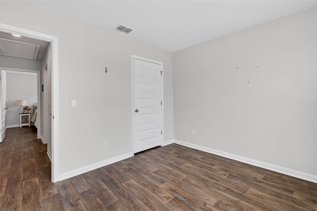 516 Autumns Wood Circle W