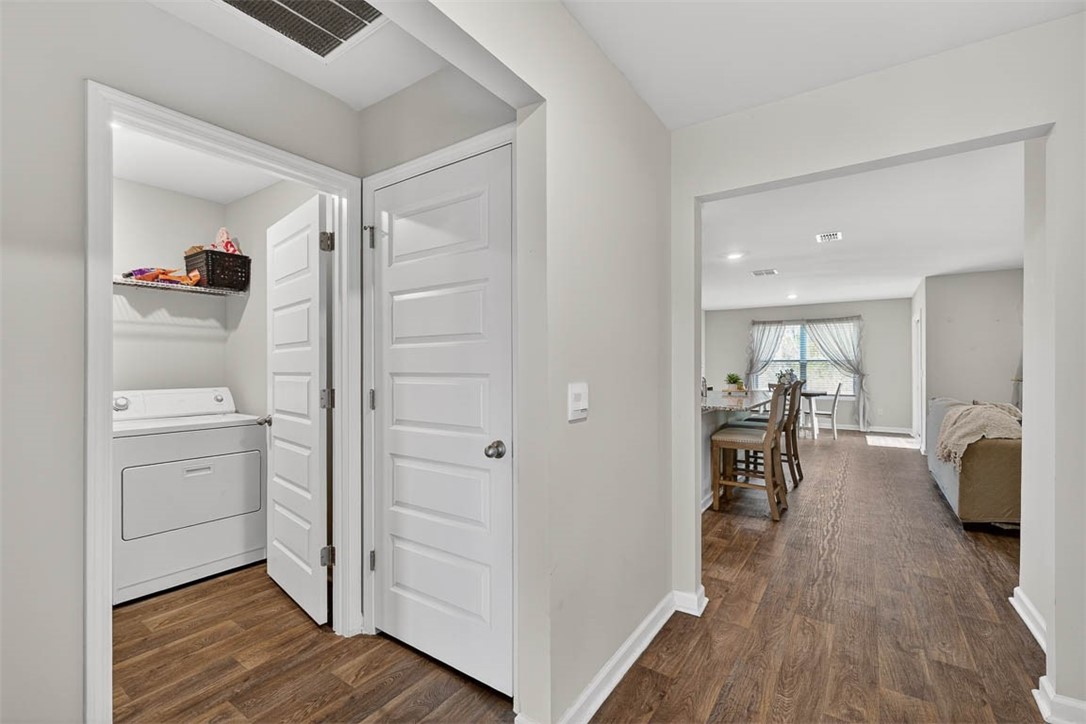 516 Autumns Wood Circle W