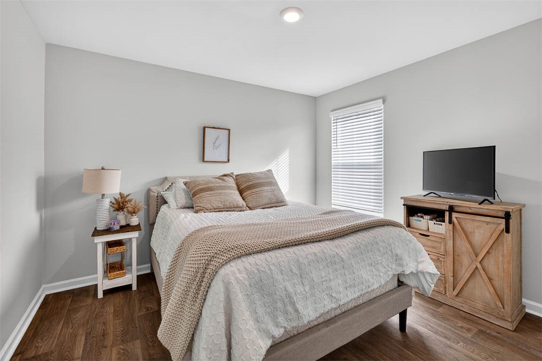 516 Autumns Wood Circle W