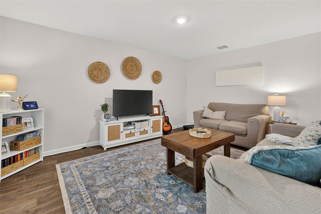 516 Autumns Wood Circle W