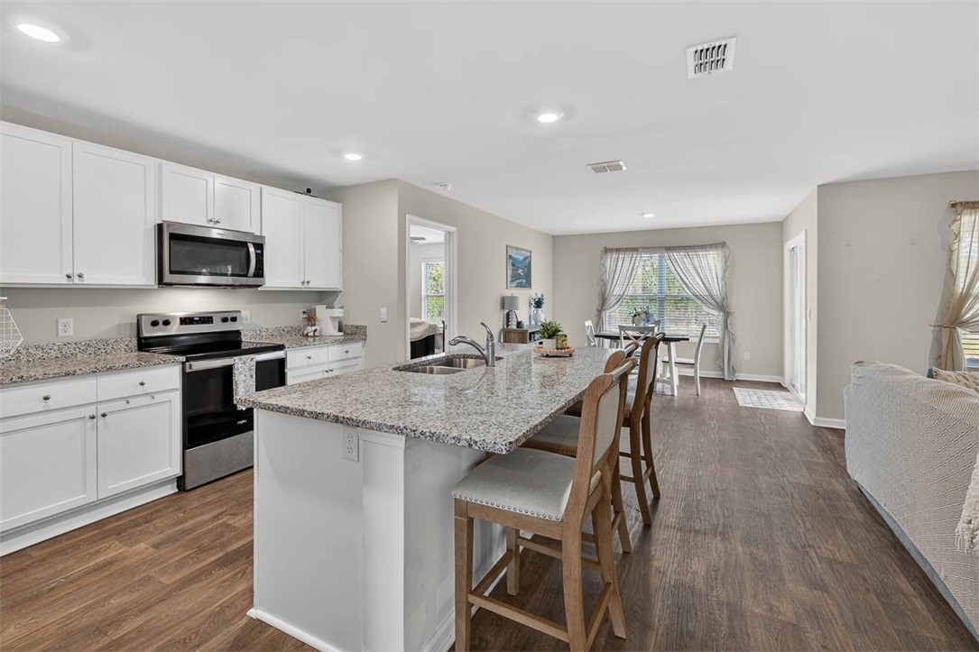 516 Autumns Wood Circle W