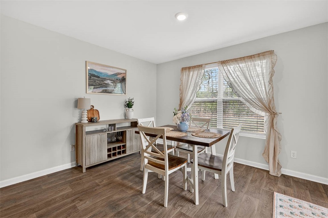 516 Autumns Wood Circle W