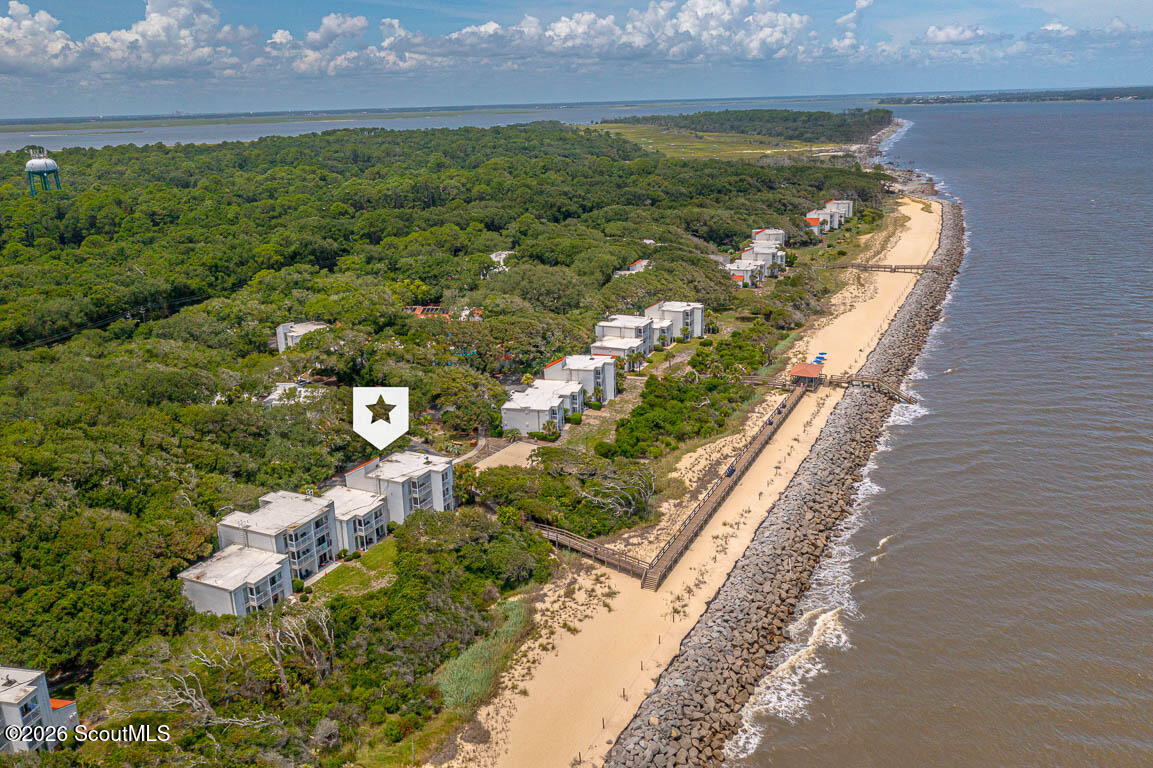 1175 N Beachview Drive, 378