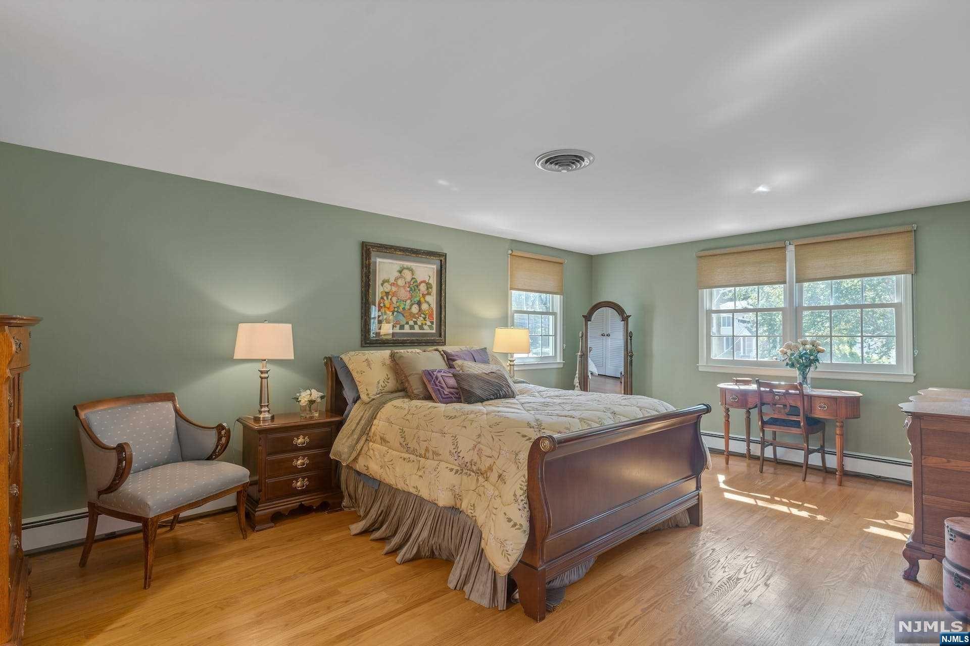 372 Carriage Lane