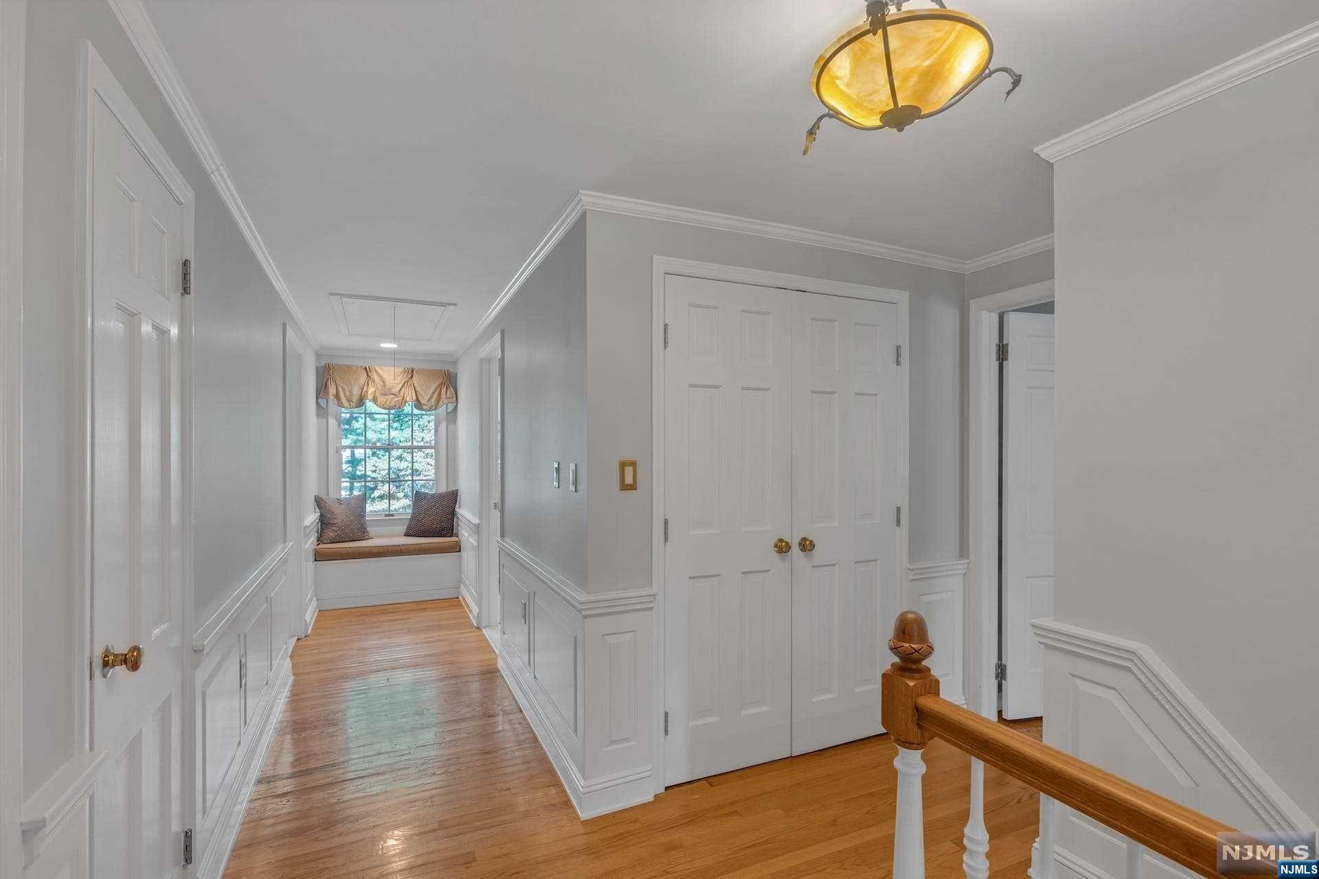 372 Carriage Lane
