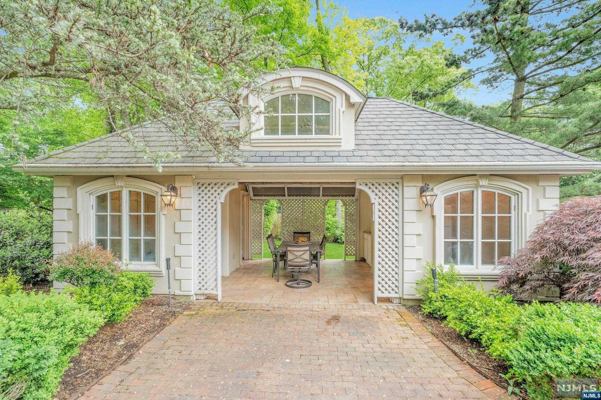 443 Hartung Drive