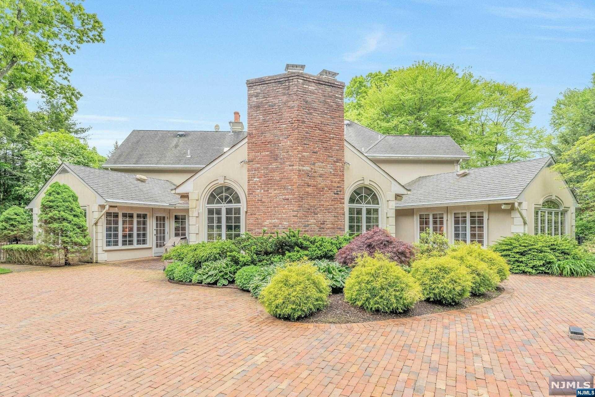 443 Hartung Drive