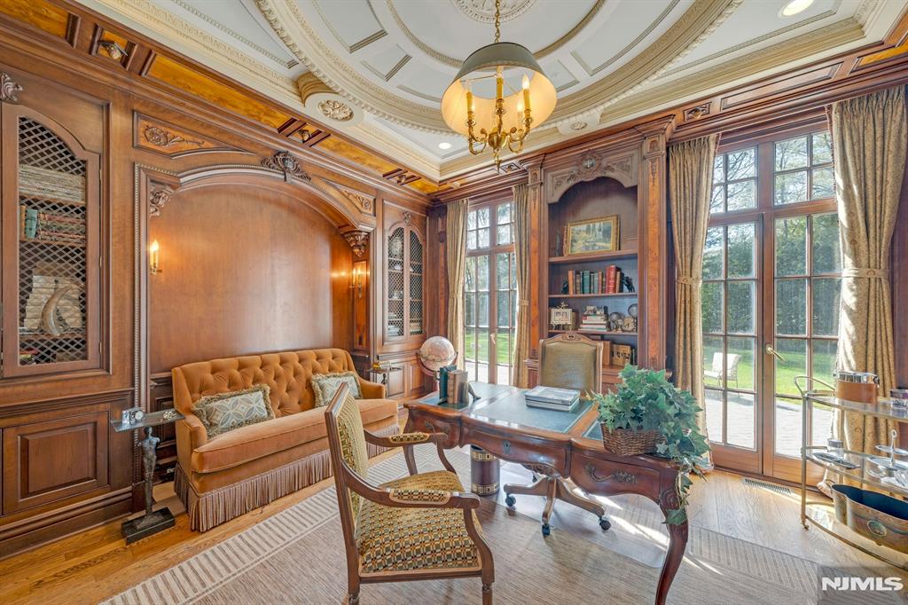 501 Timberline Drive