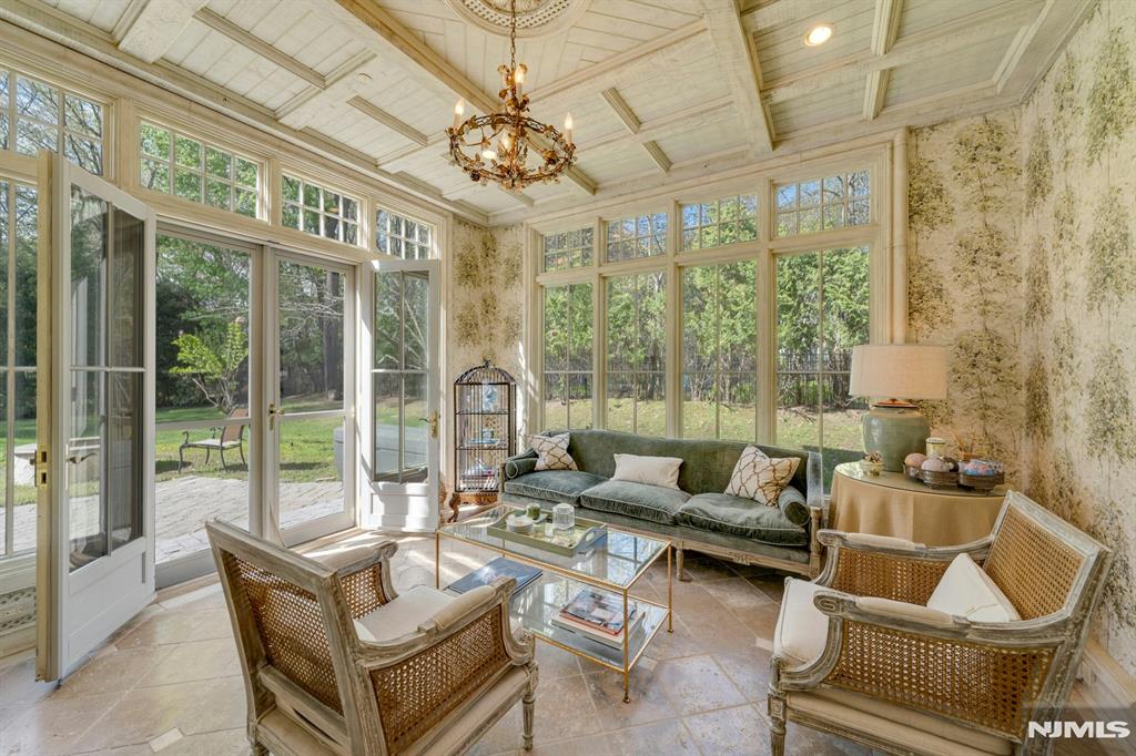 501 Timberline Drive