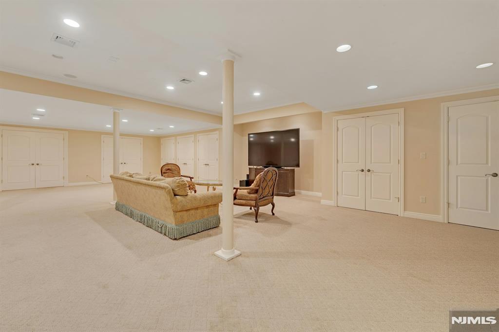 501 Timberline Drive