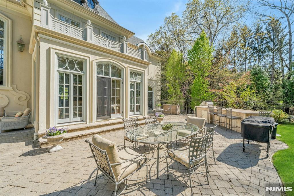501 Timberline Drive