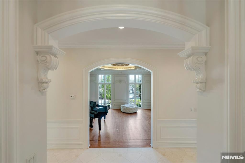 501 Timberline Drive