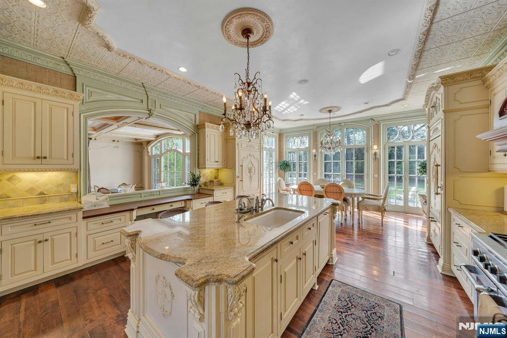501 Timberline Drive