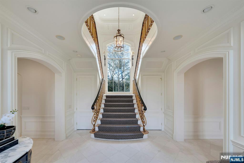 501 Timberline Drive