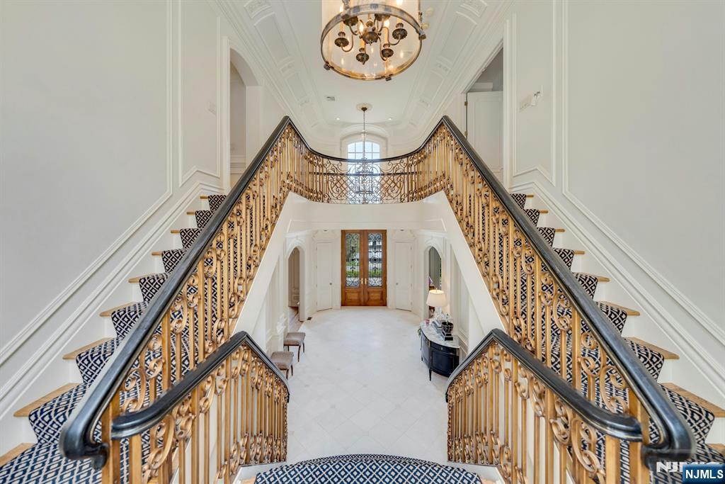 501 Timberline Drive