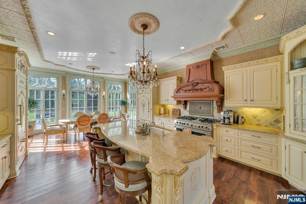 501 Timberline Drive