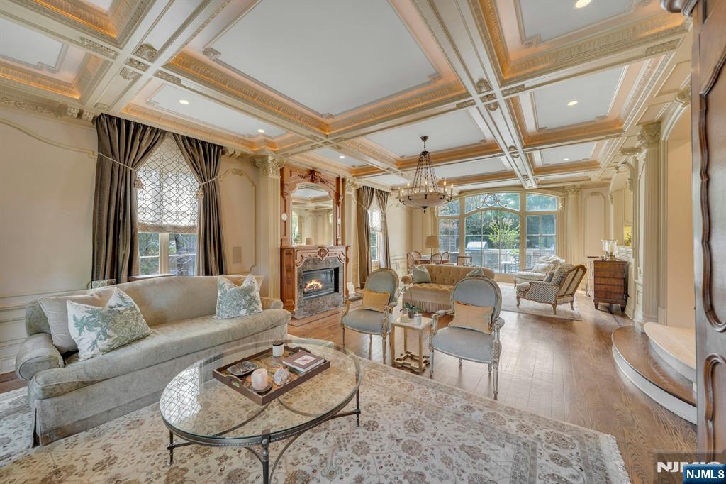 501 Timberline Drive