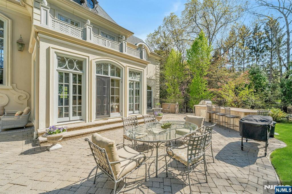 501 Timberline Drive
