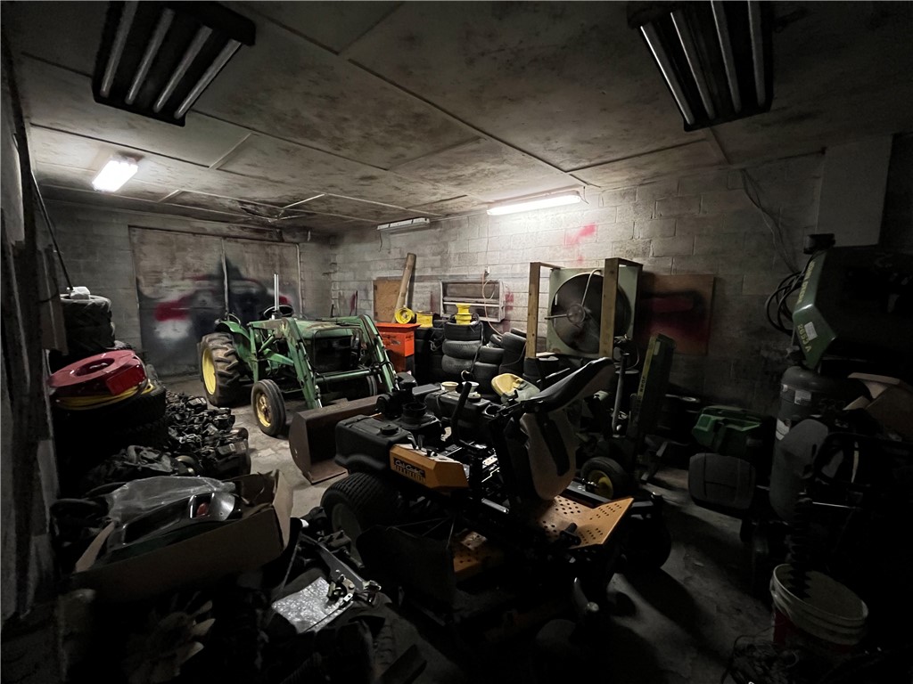 940 Burnt Tanyard Road