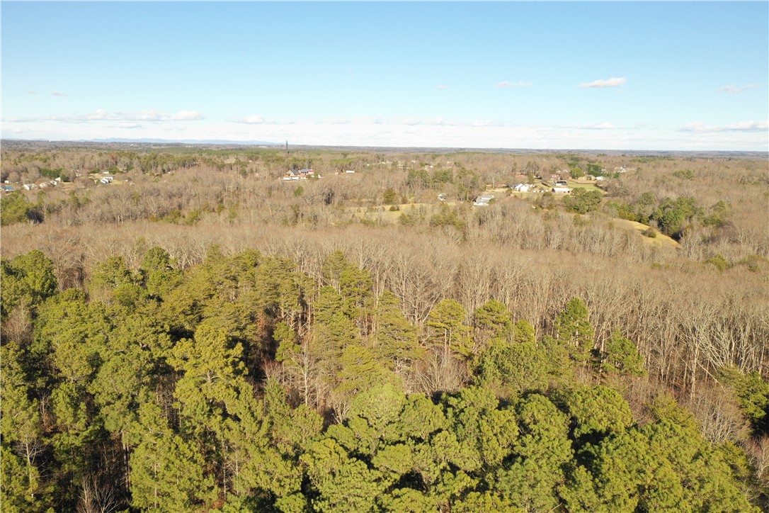 00 Hickory Nut Drive