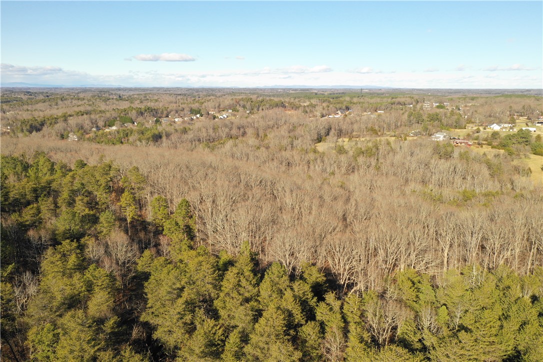 00 Hickory Nut Drive