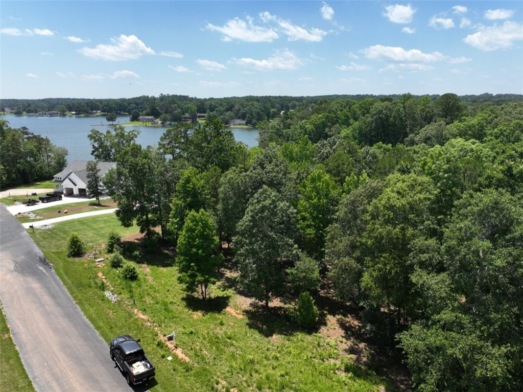 34 Creekpoint Drive