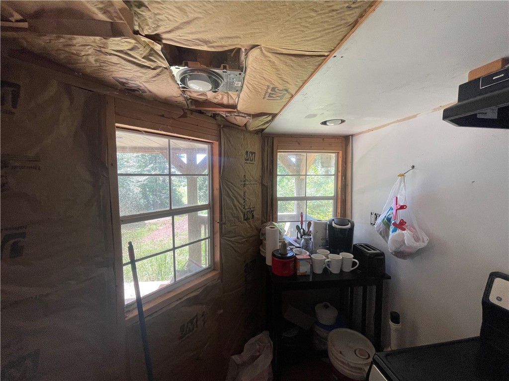 1018 Charlies Creek Road