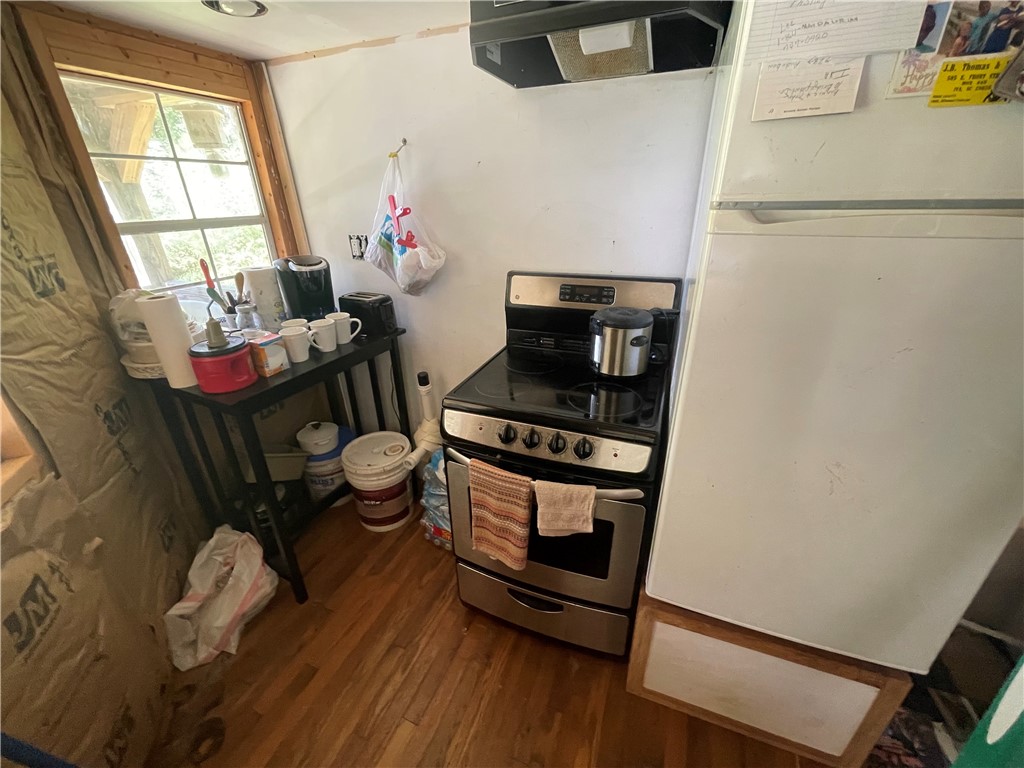 1018 Charlies Creek Road