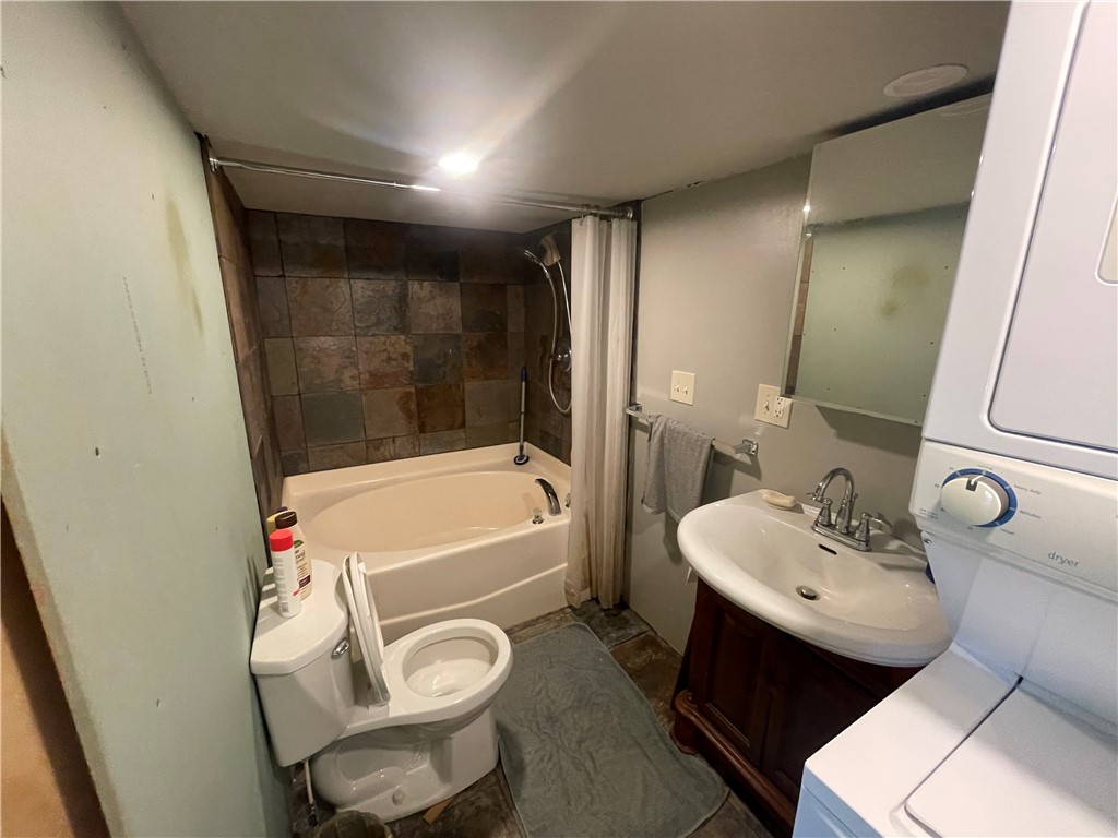 1018 Charlies Creek Road