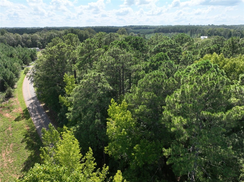 00 Wilton E Hall Road