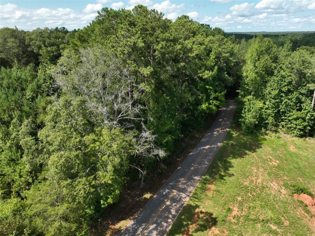 00 Wilton E Hall Road