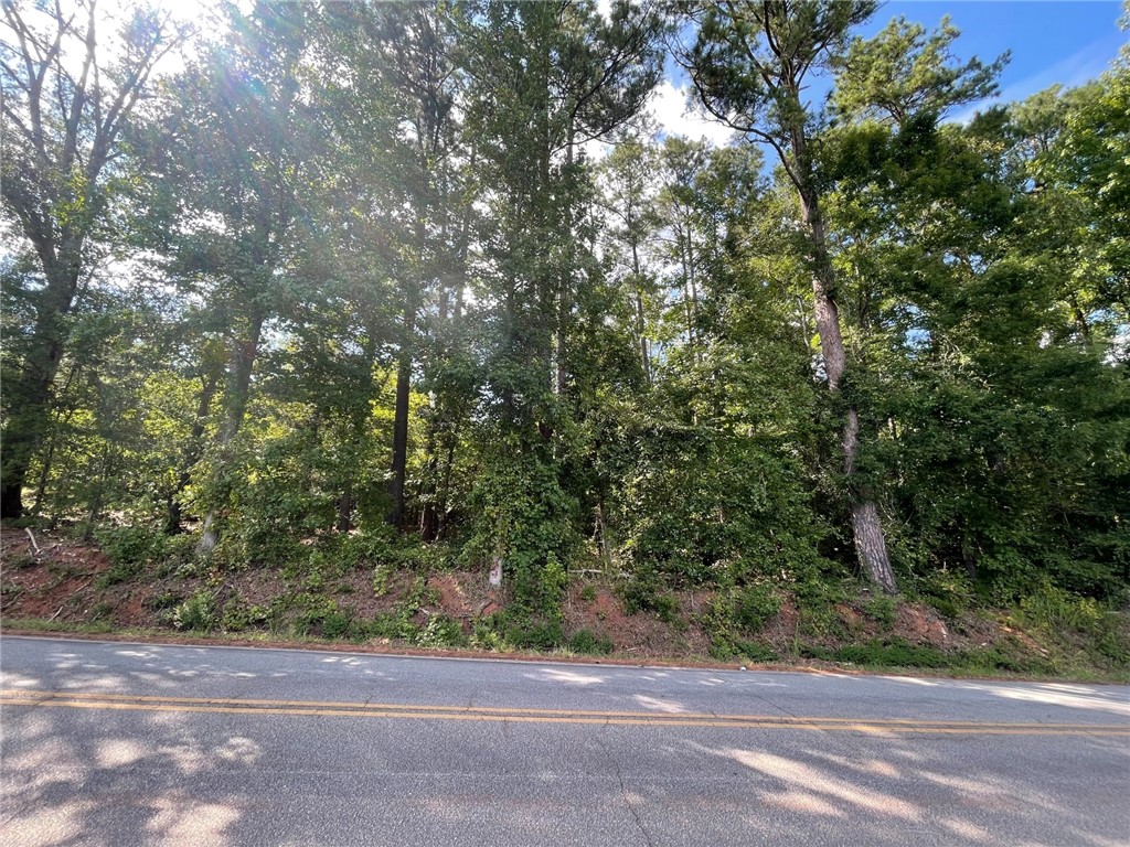 00 Wilton E Hall Road