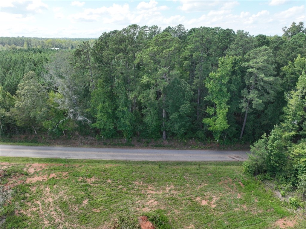 00 Wilton E Hall Road