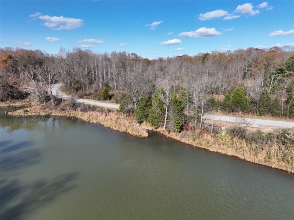 00 Mill Creek Road