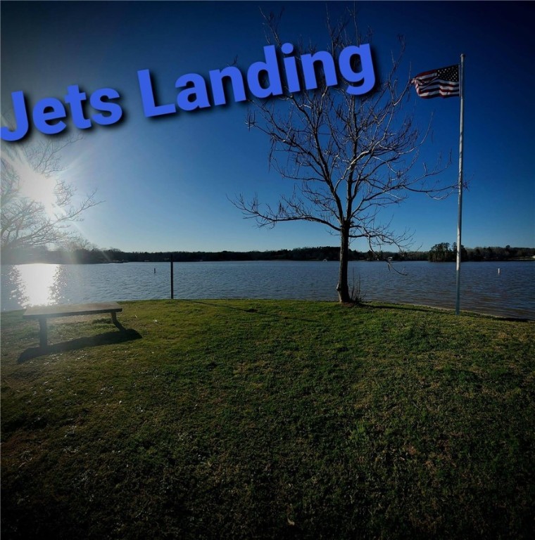 1147 Jets Landing Road